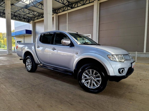 Mitsubishi L 200 Pick Up 2.5 TD DC Intense Plus...