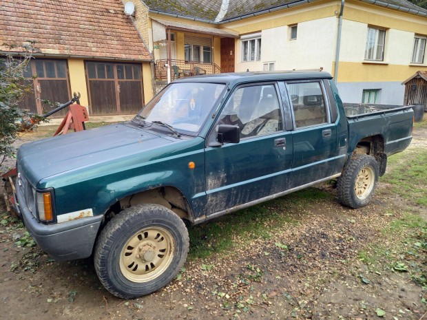 Mitsubishi L 200 elad