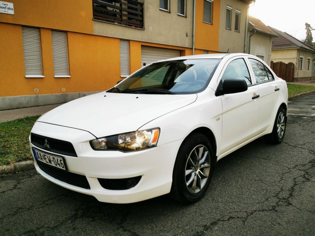 Mitsubishi Lancer 1.5 Invite Hibtlan mszaki ...