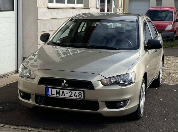 Mitsubishi Lancer 1.5 Invite Magyarorszgi - Ki...