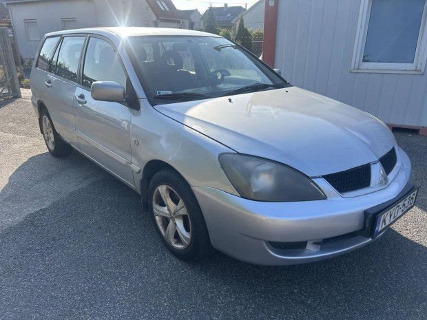 Mitsubishi Lancer 1.6 Intense Vonhorog!