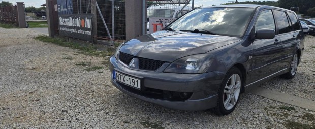 Mitsubishi Lancer 1.6 Invite ACC Vonóhorog