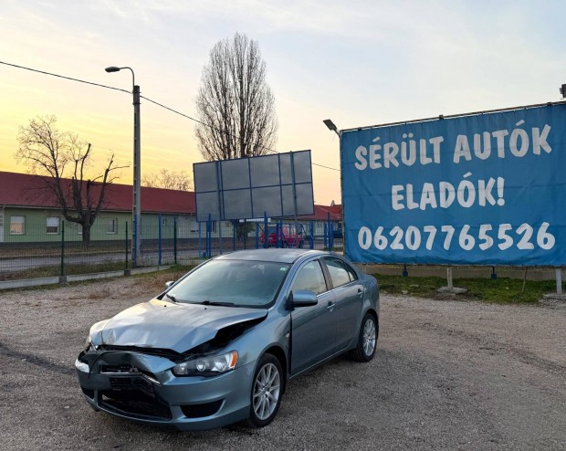 Mitsubishi Lancer 1.8 Intense Nagy kijelz/Appl...