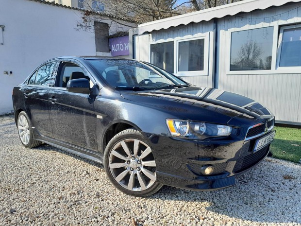 Mitsubishi Lancer 1.8 Intense mo-i. 1.tulaj. 11...