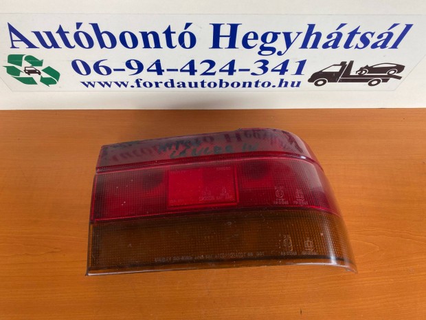 Mitsubishi Lancer IV lépcsőshátú jobb hátsó lámpa