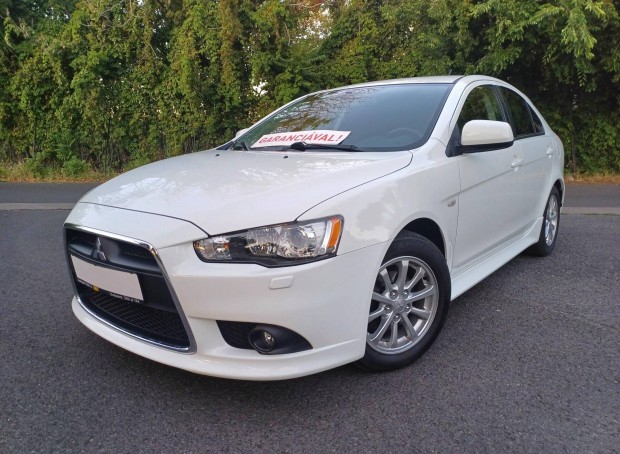 Mitsubishi Lancer Sportback 1.6 Invite 1. Tulaj...