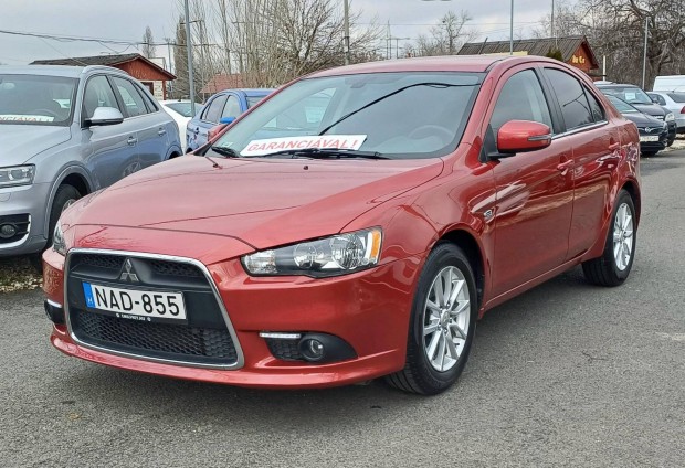 Mitsubishi Lancer Sportback 1.6 Invite magyaror...