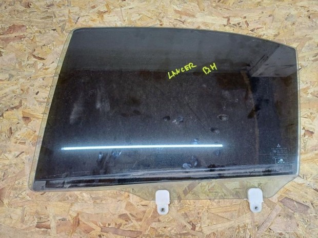 Mitsubishi Lancer VIII Sportback (2008-2017) Bal H�ts� Ajt� �veg