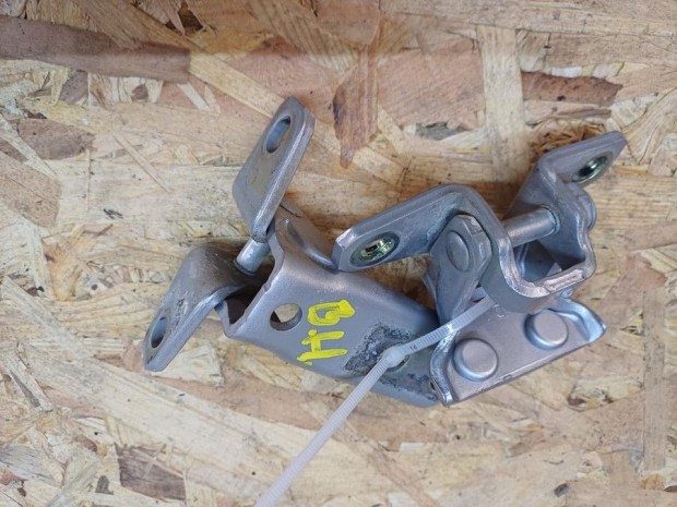 Mitsubishi Lancer VIII (2008-2017) Bal H�ts� Ajt�zsan�r P�r