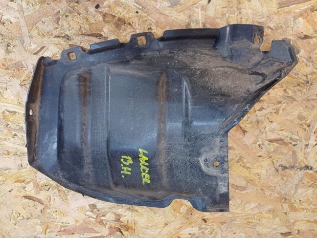 Mitsubishi Lancer VIII (2008-2017) Bal H�ts� Dobbet�t