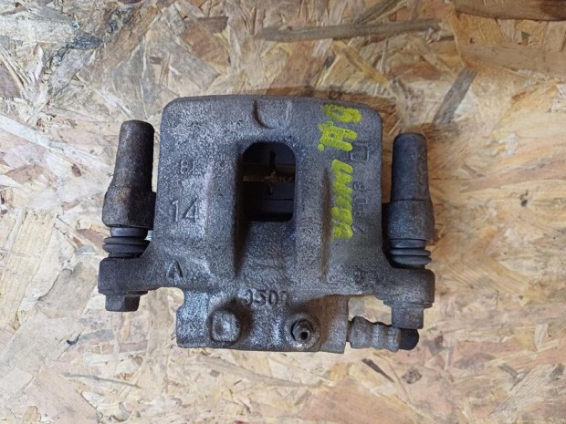 Mitsubishi Lancer VIII (2008-2017) Bal H�ts� F�knyereg