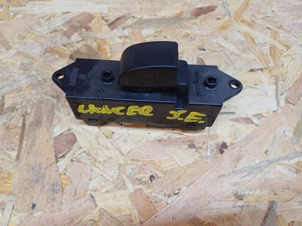 Mitsubishi Lancer VIII (2008-2017) Jobb Els� Ajt� Ablakemel� Kapcsol�