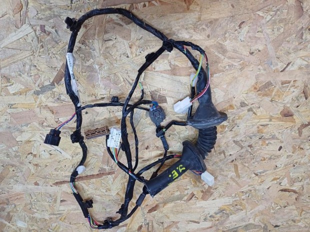 Mitsubishi Lancer VIII (2008-2017) Jobb Els� Ajt� K�belk�teg