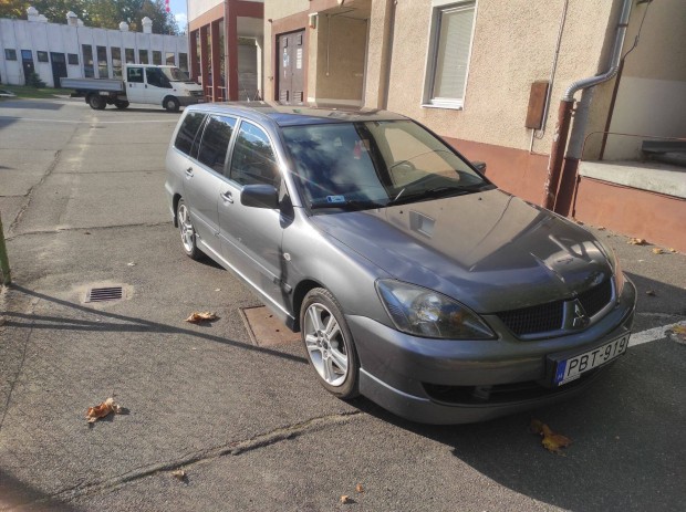 Mitsubishi Lancer kombi 2.0