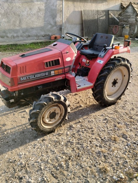 Mitsubishi MT 20 japn kis traktor ( Yanmar Iseki ) elad