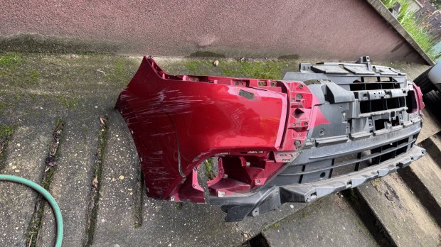 Mitsubishi Outlander 2016 els� l�kh�r�t�