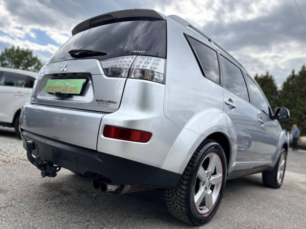 Mitsubishi Outlander 2.0 DI-D Instyle 210eKm!ÖS...