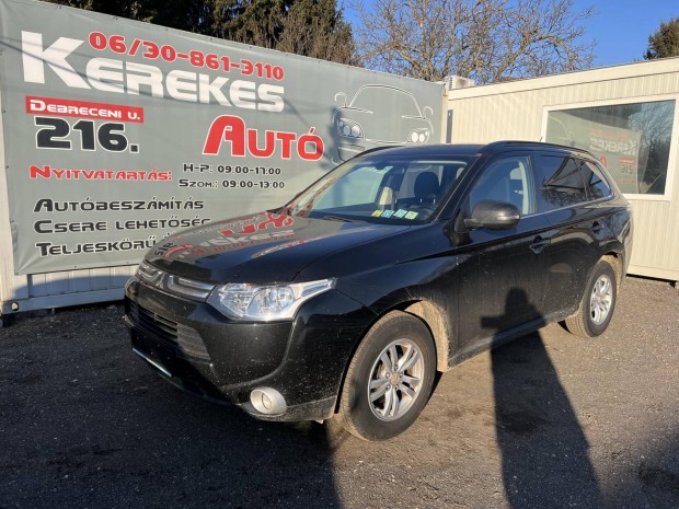 Mitsubishi Outlander 2.0 Mivec Invite Gynyr...