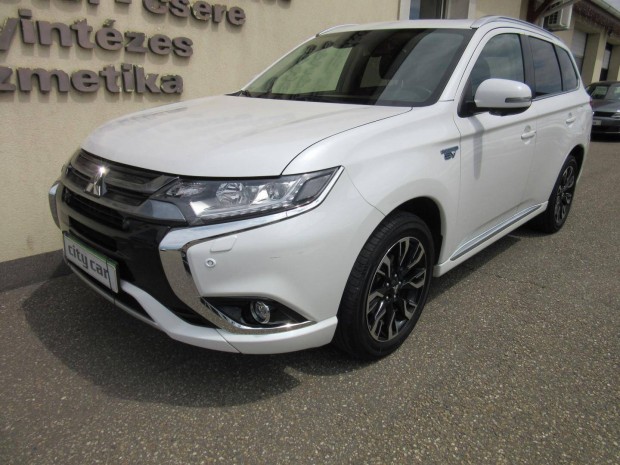 Mitsubishi Outlander 2.0 Phev Instyle Navi 4WD...