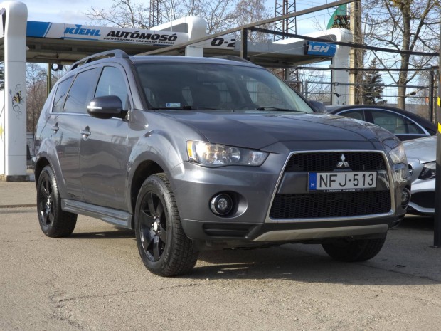 Mitsubishi Outlander 2.2 DI-D Intense Plus 4WD