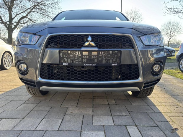 Mitsubishi Outlander 2.2 D Intense Plus 4WD 163...