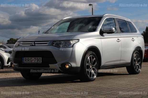 Mitsubishi Outlander 2,2 di-d Itense