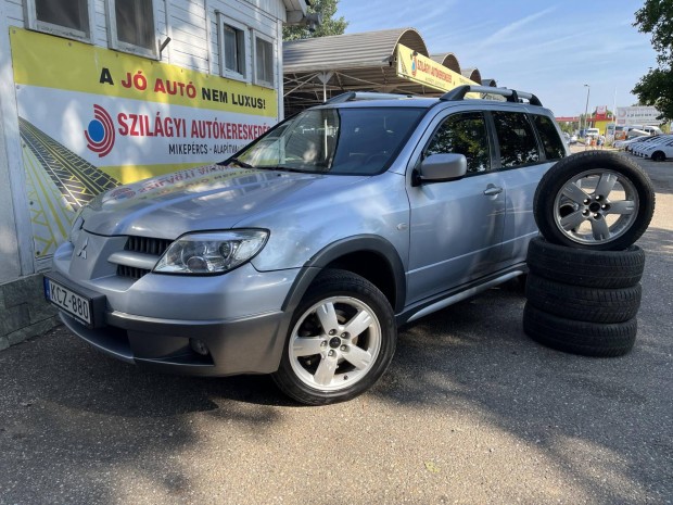 Mitsubishi Outlander 2.4 Intense 4WD ITT s MOS...