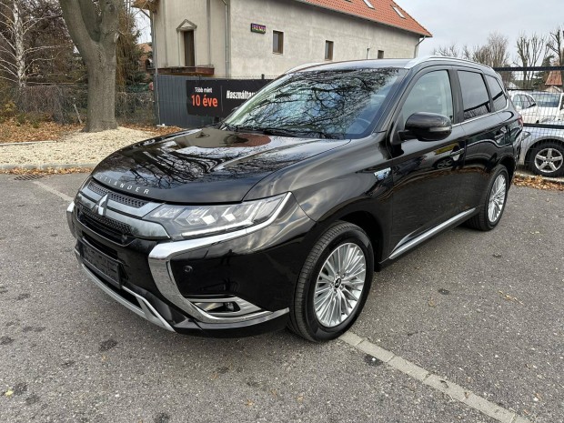 Mitsubishi Outlander 2.4 Phev Instyle 4WD CVT N...