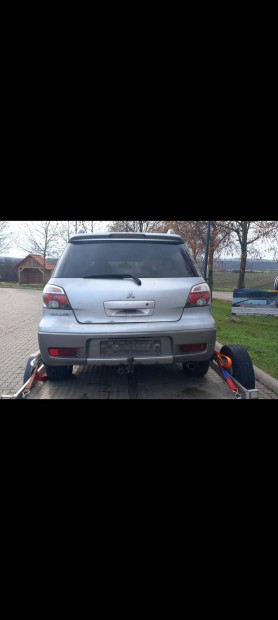 Mitsubishi Outlander bontott gyári alkatrészek