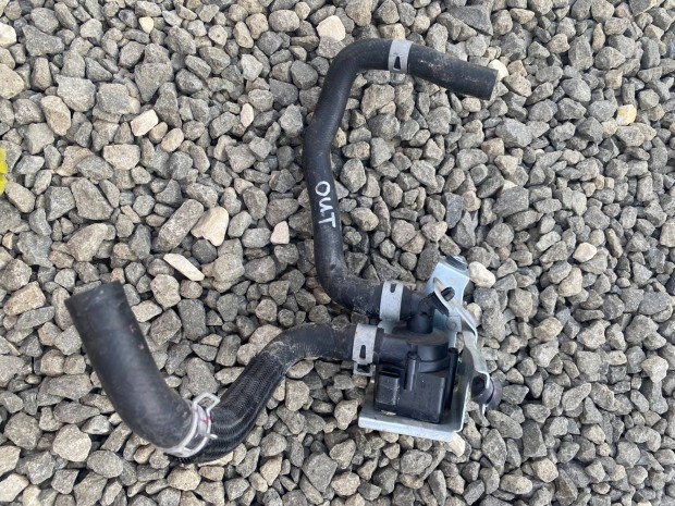 Mitsubishi Outlander elektromos vízpumpa
