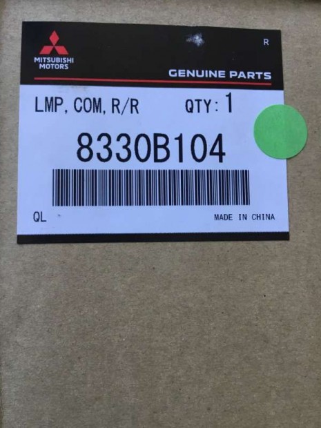 Mitsubishi Outlander jobb hátsó lámpa 8330B104