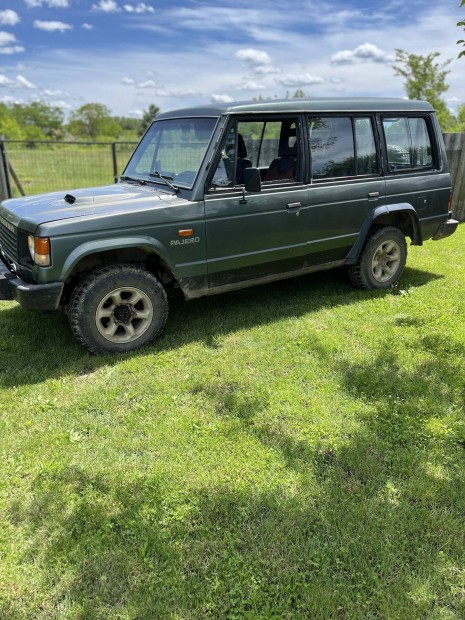 Mitsubishi Pajero 2.5 td