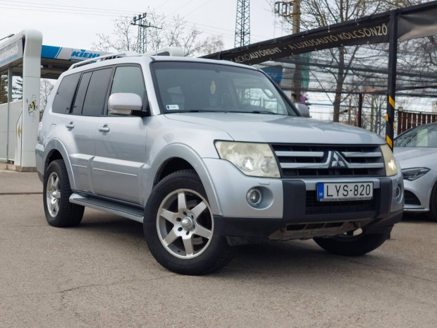 Mitsubishi Pajero 3.2 DI-DC Instyle (Automata)...