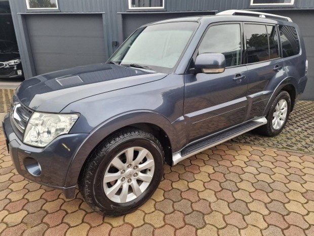 Mitsubishi Pajero 3.2 DI-DC Instyle (Automata)...