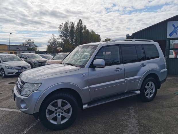 Mitsubishi Pajero 3.2 DI-DC Intense Plus (Autom...