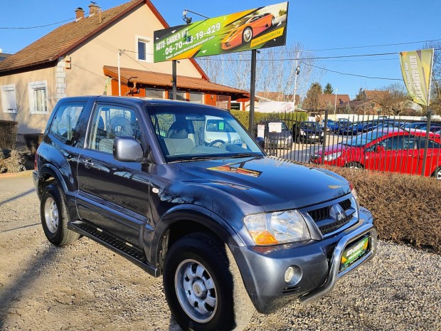 Mitsubishi Pajero 3.2 DI-DC Intense (Automata)...