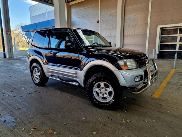 Mitsubishi Pajero 3.2 DI GLS (Automata) 10 CM E...