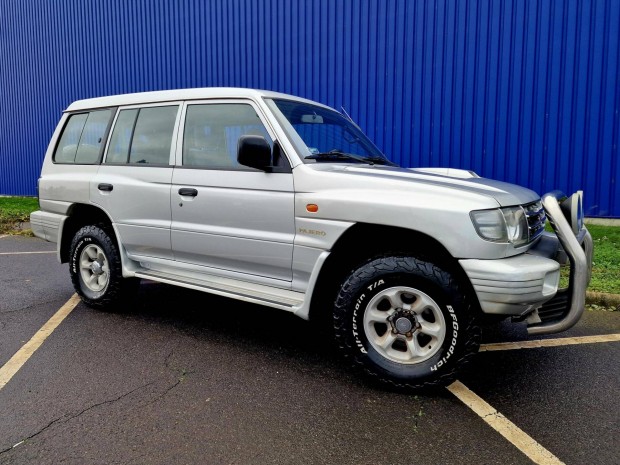 Mitsubishi Pajero Classic Wagon 2.5 TD Megkml...