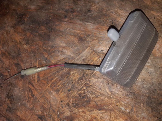 Mitsubishi Pajero H�ts� Olvas�l�mpa