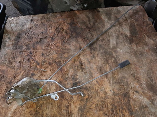 Mitsubishi Pajero Jobb Els� Ajt� Z�rszerkezet