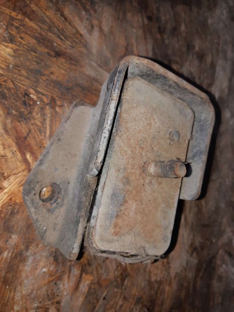 Mitsubishi Pajero Motortart� Bak