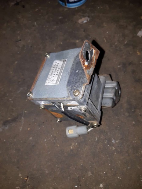 Mitsubishi Pajero Oldalgyorsul�s �rz�kel�