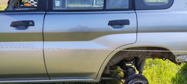 Mitsubishi Pajero Pinin ajt csomagtrajt