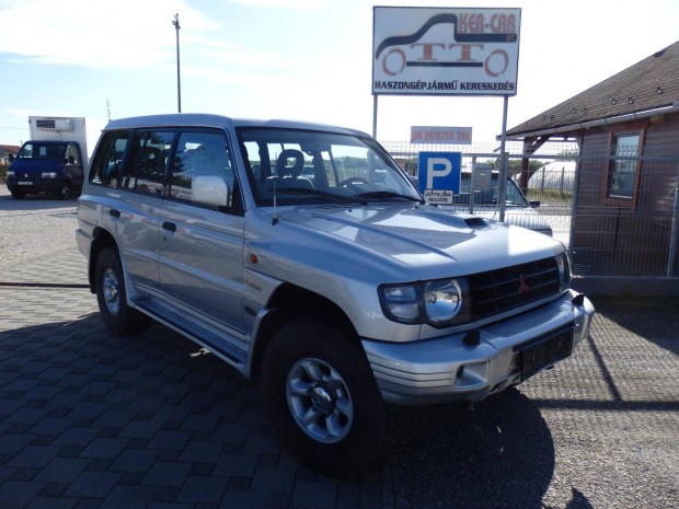 Mitsubishi Pajero Wagon 2.8 TD GLS (Automata) M...