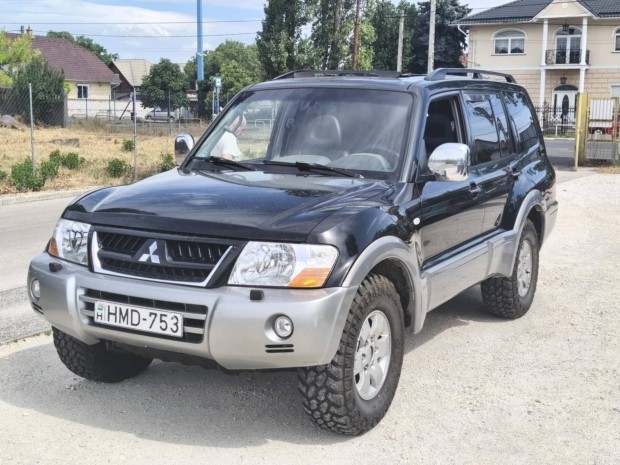 Mitsubishi Pajero Wagon 3.2 DI GLS Leather (Aut...