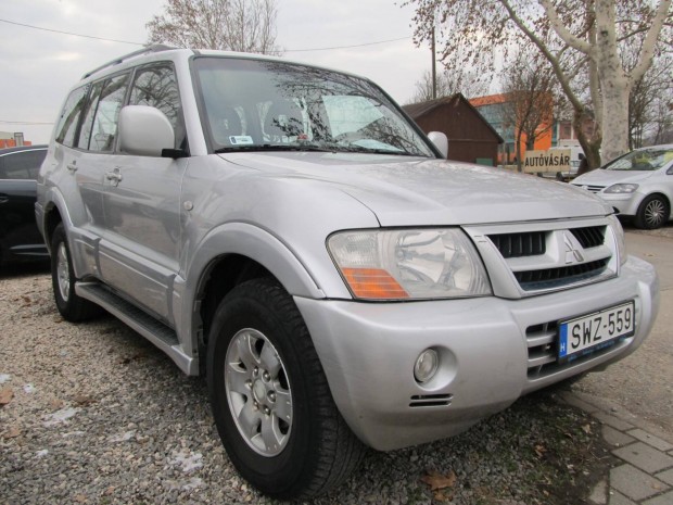 Mitsubishi Pajero Wagon 3.2 DI GLX 7 szemlyes