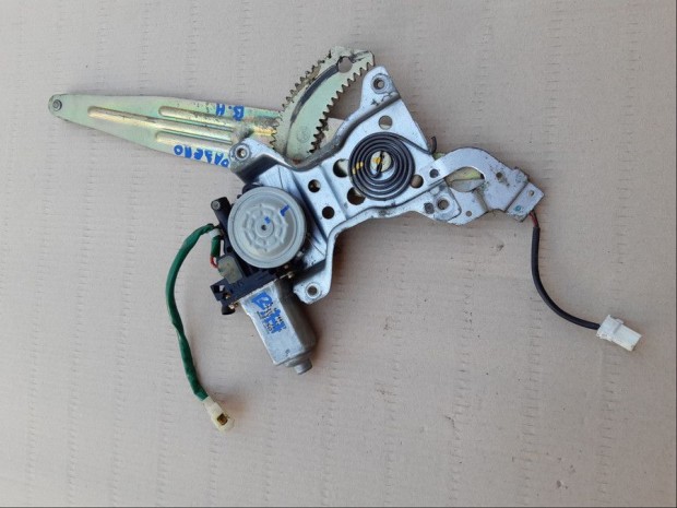 Mitsubishi Pajero (1996-2001)  Bal H�ts� Ajt� Ablakemel� Szerkezet