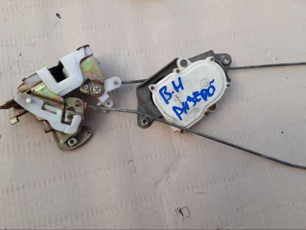 Mitsubishi Pajero (1996-2001)  Bal H�ts� Ajt� K�zpontiz�r