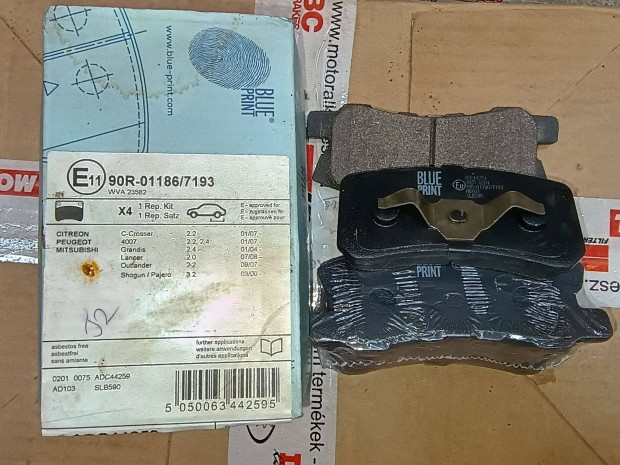 Mitsubishi Pajero, Peugeot, Citroën hátsó fékbetét 90R-01186/7193