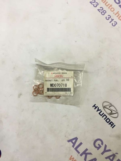 Mitsubishi Pajero porlasztó tömítés MD070718
